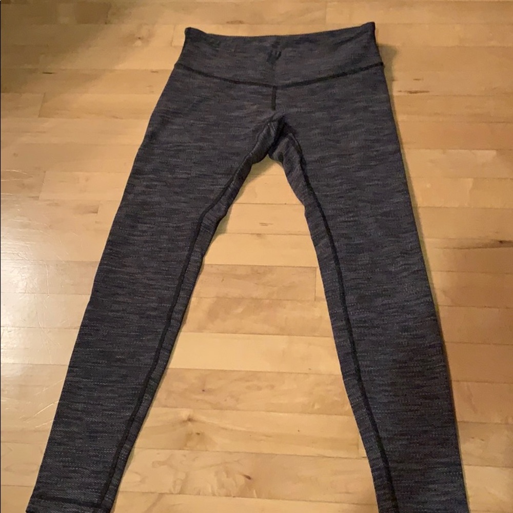 Grey Lululemon size 6 leggings